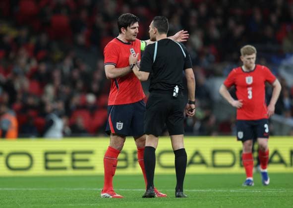 LONDON, ENGLAND, MARCH 27: Harry Maguire of England national team, Nationalteam looks frustrated & annoyed with Referee during the match between England and Uruguay in the International Friendly, Länderspiel, Nationalmannschaft match at Wembley Stadium in London, England, on March 27. (Photo by Daniel Weir) Copyright: xDanielxWeir SportsxPressxPhotox Sportspressphoto_SPR119506