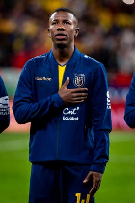 Morocco v Ecuador - International Friendly, Länderspiel, Nationalmannschaft Alan Minda of Ecuador is seen during the performance of the official anthem prior to an international friendly match between Morocco and Ecuador at at Estadio Riyadh Air Metropolitano in Madrid, Spain on March 27, 2026. Madrid Estadio Riyadh Air Metropolitano Madrid Spain Copyright: xAlbertoxGardinx AGardin_20260327_Morocco_Ecuador_0866