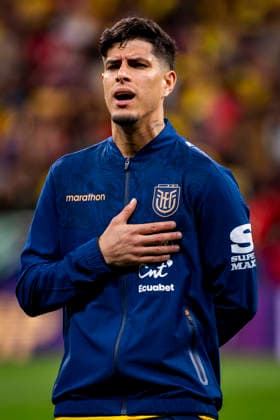 Morocco v Ecuador - International Friendly, Länderspiel, Nationalmannschaft Piero Hincapie of Ecuador is seen during the performance of the official anthem prior to an international friendly match between Morocco and Ecuador at at Estadio Riyadh Air Metropolitano in Madrid, Spain on March 27, 2026. Madrid Estadio Riyadh Air Metropolitano Madrid Spain Copyright: xAlbertoxGardinx AGardin_20260327_Morocco_Ecuador_0872
