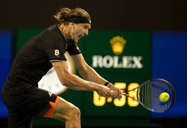 March 27, 2026, Miami Gardens, Fl, United States: MIAMI GARDENS, FL - MARCH 27: Alexander Zverev hits the ball against Jannik Sinner in the semi-finals during the Miami Open at Hard Rock Stadium on March 27, 2026 in Miami Gardens, Florida. Miami Gardens United States - ZUMAt139 20260327_aaa_t139_042 Copyright: xMichaelxPimentel IsixPhotosx