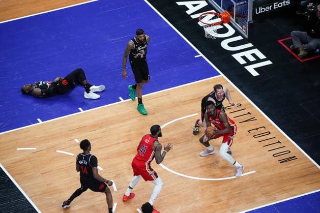 New Orleans Pelicans vs Toronto Raptors TORONTO, CANADA - MARCH 27 : Yves Missi (21) of New Orleans Pelicans in action during the NBA, Basketball Herren, USA basketball game between New Orleans Pelicans and Toronto Raptors at the Scotiabank Arena on March 27, 2026 in Toronto, Ontario, Canada. Mert Alper Dervis Anadolu Ontario Canada. Editorial use only. Please get in touch for any other usage.  Copyright: x2026xAnadoluxMertxAlperxDervisx