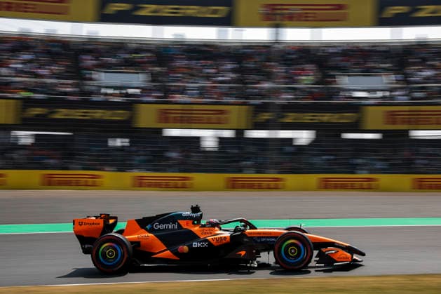 F1 - JAPANESE GRAND PRIX 2026 81 PIASTRI Oscar (aus), McLaren F1 Team MCL40, action during the Formula 1 Japanese Grand Prix 2026, 3rd round of the 2026 Formula One World Championship, WM, Weltmeisterschaft from March 27 to 29, 2026 on the Suzuka Circuit, in Suzuka, Japan - SuzukaJapan  Copyright: xDPPIx