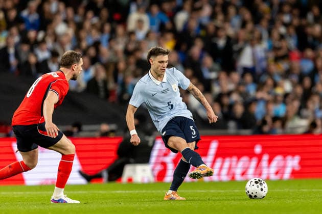 England v Uruguay, Friendly Uruguay midfielder Manuel Ugarte plays a pass during the Friendly match between England and Uruguay at Wembley Stadium, London, UK on 27 March 2026. London Wembley Stadium Greater London UK Editorial use only , Copyright: xManjitxNarotrax PSI-23956-0052