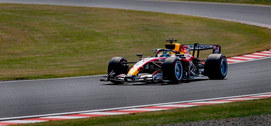 SUZUKA - Formula 1 driver Arvid Lindblad of Visa Cash App Racing Bulls Formula One Team during the Formula 1 Japan Suzuka free practice at the Suzuka Formula 1 circuit on March 28, 2025 in Suzuka, Japan. (Photo by DeFodi Images) -