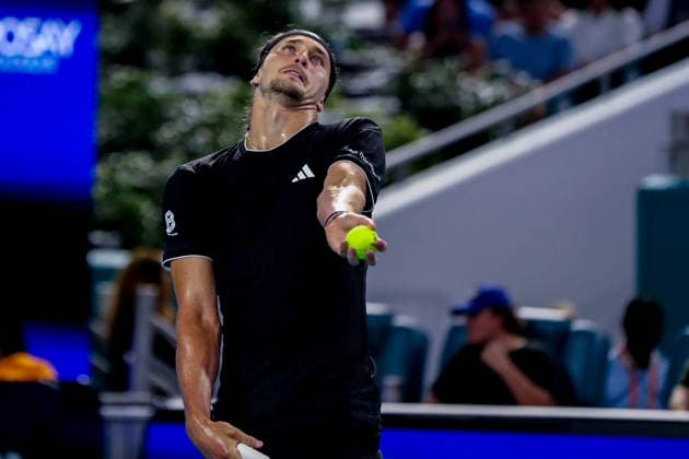 MIAMI GARDENS, FL - MARCH 27: Alexander Zverev (GER) in action during a men™s semi-final singles match against Jannik Sinner (ITA) at the Miami Open on March 27, 2026, at Hard Rock Stadium in Miami Gardens, Florida,(Photo by Chris Arjoon Icon Sportswire) TENNIS: MAR 27 Miami Open EDITORIAL USE ONLY Icon2603270010142