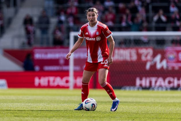 Google Pixel Frauen-Bundesliga, FC Bayern München - 1. FC Nürnberg; 28.03.2026 Barbara Dunst (FC Bayern München, 28) am Ball Google Pixel Frauen-Bundesliga, FC Bayern München - 1. FC Nürnberg, München, FC Bayern Campus am 28.03.2026 DFB REGULATIONS PROHIBIT ANY USE OF PHOTOGRAPHS AS IMAGE SEQUENCES AND OR QUASI-VIDEO. Copyright: xBEAUTIFULxSPORTS Wunderlx