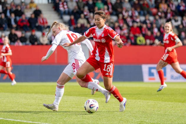 Momoko Tanikawa 18 (FC Bayern Muenchen) im Zweikampf mit Franziska Mai 18 (1. FC Nuernberg), FC Bayern Frauen Muenchen - 1. FC Nuernberg, Google Pixel Frauenbundesliga, 22. Spieltag, 28.03.26 DFB regulations prohibit any use of photographs as image sequences and or quasi-video. (kolbert-press) Muenchen Bayern Deutschland