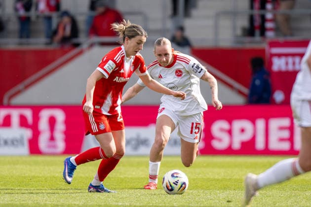 Barbara Dunst 28 (FC Bayern Muenchen) im Zweikampf mit n156 , FC Bayern Frauen Muenchen - 1. FC Nuernberg, Google Pixel Frauenbundesliga, 22. Spieltag, 28.03.26 DFB regulations prohibit any use of photographs as image sequences and or quasi-video. (kolbert-press) Muenchen Bayern Deutschland