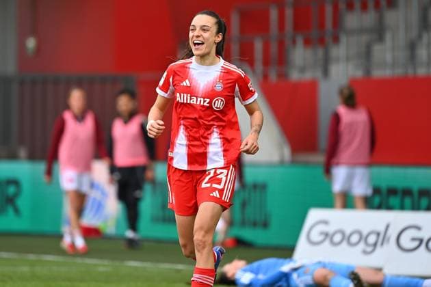 Torjubel V.RE:NATALIA PADILLA-BIDAS (FCB), NACH TORZUM 2-0,, Jubel,Freude,Begeisterung,Aktion, Fussball Google Pixel Bundesliga der Frauen Saison 2025 2026, 22.Spieltag, Spieltag22 FC Bayern Muenchen Frauen - 1.FC Nuernberg am 28.03.2026 FC BAYERN CAMPUS