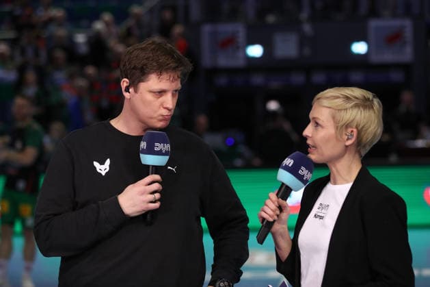 28.03.2026, xtgx, Handball, Daikin HBL, SC Magdeburg - Füchse Berlin v.l. Nicolej Krickau (Berlin, Trainer), Anett Sattler Magdeburg