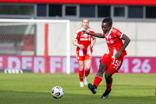 Bernadette Amani 15 (FC Bayern Muenchen), FC Bayern Frauen Muenchen - 1. FC Nuernberg, Google Pixel Frauenbundesliga, 22. Spieltag, 28.03.26 DFB regulations prohibit any use of photographs as image sequences and or quasi-video. (kolbert-press) Muenchen Bayern Deutschland