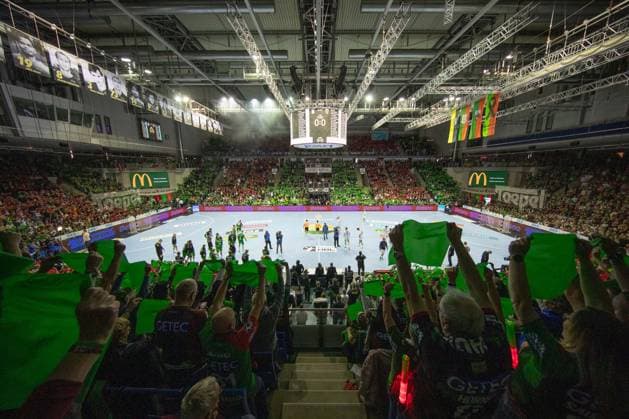 28.03.2026, xtgx, Handball, Daikin HBL, SC Magdeburg - Füchse Berlin v.l. Symbolfoto, Symbolbild Zuschauer, Fans, Publikum choreo choreografie Magdeburg
