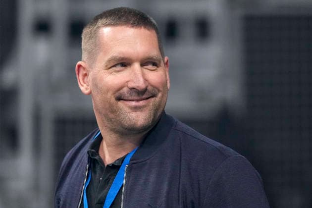 Holger Bachert (Geschäftsführer, RNL), Einzelbild, Einzelfoto, Aktion, Action, Freude, freuen, freut sich, freundlich, fröhlich, glücklich, strahlend, optimistisch, 28.03.2026, Mannheim (Deutschland), Handball, Bundesliga, Rhein-Neckar Löwen - HSG Wetzlar