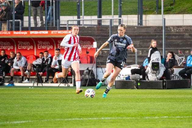 Deutschland: Fussball Google Pixel Frauen-Bundesliga 2025 2026 - 1.FC Köln vs Eintracht Frankfurt-22. Spieltag - Franz-Kremer-Stadion (Köln): in Aktion Laura Freigang (Eintracht Frankfurt, 10) Copyright: xOrhanxHabashx