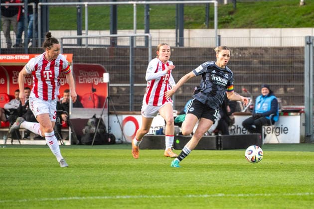 Deutschland: Fussball Google Pixel Frauen-Bundesliga 2025 2026 - 1.FC Köln vs Eintracht Frankfurt-22. Spieltag - Franz-Kremer-Stadion (Köln): in Aktion Laura Freigang (Eintracht Frankfurt, 10) Copyright: xOrhanxHabashx
