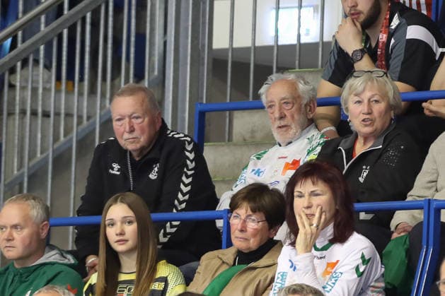 28.03.2026, xtgx, Handball, Daikin HBL, SC Magdeburg - Füchse Berlin v.l. Aufsichtsratsvorsitzender Bodmar Reichert, Dieter Hallervorden Magdeburg