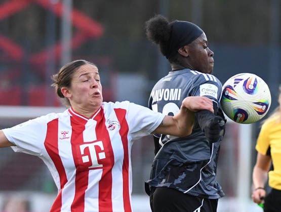 28.03.2026, xophax, Fussball , Frauen Bundesliga Google Pixel Frauen - Bundesliga 25 26. 1.FC Köln gegen Eintracht Frankfurt Laura Feiersinger ( 1.FC Köln ), links und Etonam Nicole Anyomi , rechts ( Frankfurt ) (DFL DFB REGULATIONS PROHIBIT ANY USE OF PHOTOGRAPHS as IMAGE SEQUENCES and or QUASI-VIDEO) Koeln