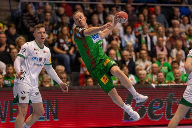 Deutschland: HBL DAIKIN Handball Bundesliga 2025 - 2026, 26. Spieltag - SC Magdeburg vs Füchse Berlin - GETEC Arena (Magdeburg): Omar Ingi Magnusson (SC Magdeburg, 14) am Ball Copyright: xTomxLauruschkatx