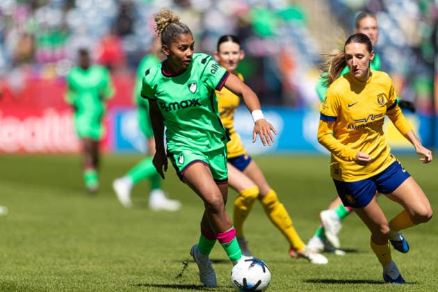March 28, 2026; Foxborough, Massachusetts, USA; Boston Legacy FC defender Jorelyn Carabali (16) drives the ball upfield in a National WomenÃ¢â‚¬â ¢s Soccer League game against the Utah Royals FC at Gillette Stadium. (c) CSM NWSL 2026: Royals Vs Legacy MAR 28  - ZUMAc04_ 20260328_zma_c04_031 Copyright: xBurtxGranofskyx