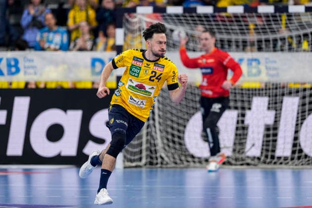 Torschütze Patrick Groetzki (RNL, 24), Spieler der Rhein-Neckar-Löwen, jubelt über ein Tor, Jubel, jubeln, Torjubel, Torerfolg, celebrate the goal, goal, celebration, jubelt ueber das Tor, Freuen, Freude, freut sich, optimistisch, positiv, Spielszene, Highlight, Einzelbild, Einzelfoto, Aktion, Action, 28.03.2026, Mannheim (Deutschland), Handball, Bundesliga, Rhein-Neckar Löwen - HSG Wetzlar