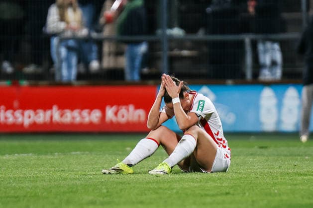 Google Pixel Frauen-Bundesliga: 1.FC Köln- Eintracht Frankfurt; 28.03.2026 Vanessa Leimenstoll (1. FC Köln, 29) enttäuscht nach dem Spiel Google Pixel Frauen-Bundesliga: 1.FC Köln- Eintracht Frankfurt: Köln, Franz-Kremer-Stadion ;28.03.2025 DFB REGULATIONS PROHIBIT ANY USE OF PHOTOGRAPHS AS IMAGE SEQUENCES AND OR QUASI-VIDEO. Copyright: xBEAUTIFULxSPORTS Freisenx