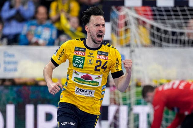 Torschütze Patrick Groetzki (RNL, 24), Spieler der Rhein-Neckar-Löwen, jubelt über ein Tor, Jubel, jubeln, Torjubel, Torerfolg, celebrate the goal, goal, celebration, jubelt ueber das Tor, Freuen, Freude, freut sich, optimistisch, positiv, Spielszene, Highlight, Einzelbild, Einzelfoto, Aktion, Action, 28.03.2026, Mannheim (Deutschland), Handball, Bundesliga, Rhein-Neckar Löwen - HSG Wetzlar