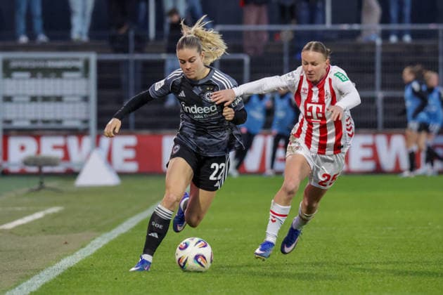 28.03.2026, xgrfx, Fussball Google Pixel Frauen-Bundesliga, 1.FC Köln - Eintracht Frankfurt v.l. Nadine Riesen (Eintracht Frankfurt), Laura Donhauser (1.FC Köln) (DFL DFB REGULATIONS PROHIBIT ANY USE OF PHOTOGRAPHS as IMAGE SEQUENCES and or QUASI-VIDEO) Köln