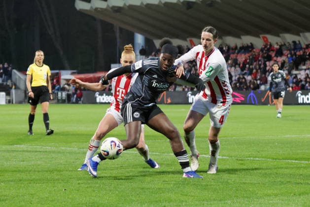 28.03.2026, xgrfx, Fussball Google Pixel Frauen-Bundesliga, 1.FC Köln - Eintracht Frankfurt v.l. Nicole Anyomi (Eintracht Frankfurt), Sara Agrez (1.FC Köln) (DFL DFB REGULATIONS PROHIBIT ANY USE OF PHOTOGRAPHS as IMAGE SEQUENCES and or QUASI-VIDEO) Köln