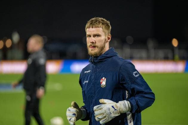 EINDHOVEN , 28-03-2026 , Jan Louwers Stadium , season 2025 2026 , Dutch Keukenkampioendivisie football , FC Eindhoven - FC Emmen , Picture shows FC Emmen goalkeeper Luca Unbehaun Eindhoven - Emmen  x202709570x Copyright: