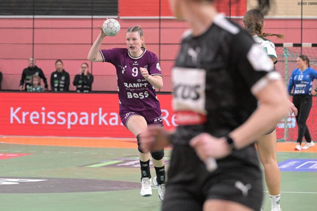 Naina Klein (TusSies Metzingen, 09) am mit Bal TusSies Metzingen vs. FrischAuf Goeppingen , Handball, Alsco HBF, 21.Ligaspieltag, Saison 2025 2026, 28.03.2026 TusSies Metzingen vs. FrischAuf Goeppingen , Handball, Alsco HBF, 21.Ligaspieltag, Saison 2025 2026, 28.03.2026 Tuebingen Copyright: xEibner-Pressefoto TobiasxBaurx EP_TBR