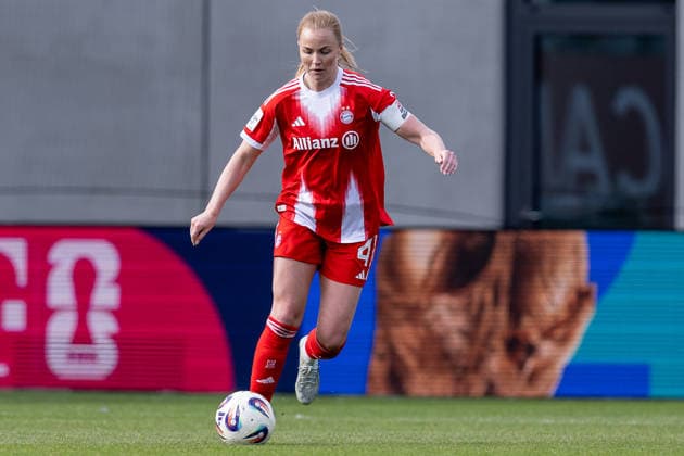 Glodis Perla Viggosdottir (FC Bayern Muenchen Frauen, 04) GER, FC Bayern Muenchen Frauen vs. 1. FC Nuernberg, Fussball, Google Pixel Frauen-Bundesliga, 22. Spieltag, Saison 2025 2026, 28.03.2026. (DFL DFB REGULATIONS PROHIBIT ANY USE OF PHOTOGRAPHS as IMAGE SEQUENCES and or QUASI-VIDEO). GER, FC Bayern Muenchen Frauen vs. 1. FC Nuernberg, Fussball, Google Pixel Frauen-Bundesliga, 22. Spieltag, Saison 2025 2026, 28.03.2026. Muenchen Copyright: xEibner-Pressefoto HeikexFeinerx EP_HFR