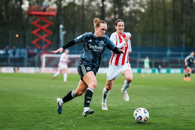 Google Pixel Frauen-Bundesliga: 1.FC Köln- Eintracht Frankfurt; 28.03.2026 Lisanne Grawe (Eintracht Frankfurt, 8) am Ball Google Pixel Frauen-Bundesliga: 1.FC Köln- Eintracht Frankfurt: Köln, Franz-Kremer-Stadion ;28.03.2025 DFB REGULATIONS PROHIBIT ANY USE OF PHOTOGRAPHS AS IMAGE SEQUENCES AND OR QUASI-VIDEO. Copyright: xBEAUTIFULxSPORTS Freisenx