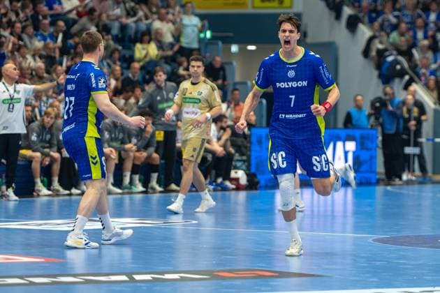 Julian Koester, Rueckraum, (VfL Gummersbach 7), VfL Gummersbach vs. TSV Hannover-Burgdorf, Daikin Handball Bundesliga, Herren , 26. Spieltag, 28.03.2026 Gummersbach NRW Deutschland