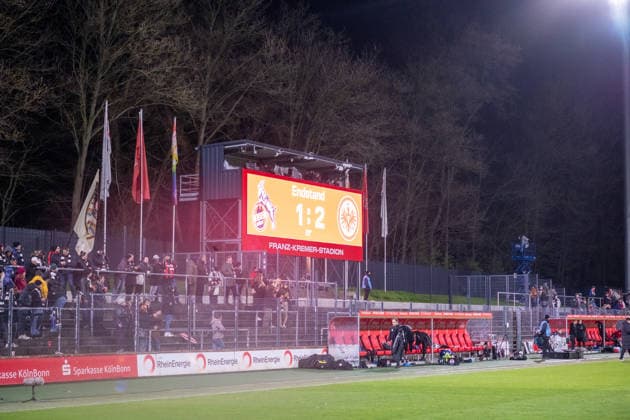 Deutschland: Fussball Google Pixel Frauen-Bundesliga 2025 2026 - 1.FC Köln vs Eintracht Frankfurt-22. Spieltag - Franz-Kremer-Stadion (Köln): Endstand 2:1 Copyright: xOrhanxHabashx