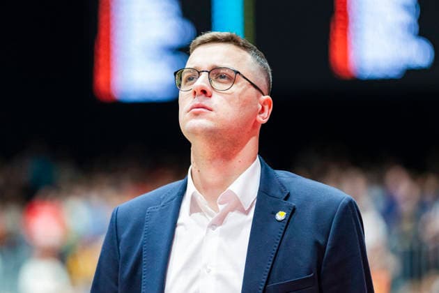 28.03.2026, xomx, Basketball easyCredit BBL Bundesliga, NINERS Chemnitz - EWE Baskets Oldenburg v.l. Lazar Spasic (EWE Baskets Oldenburg Headcoach Trainer). Portrait, Portraet, Chemnitz