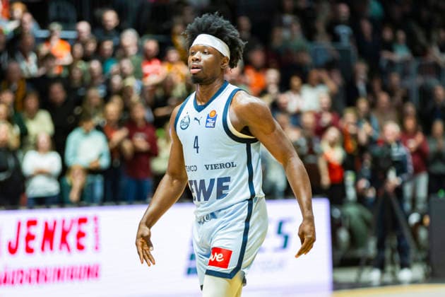 28.03.2026, xomx, Basketball easyCredit BBL Bundesliga, NINERS Chemnitz - EWE Baskets Oldenburg v.l. Brian Fobbs (EWE Baskets Oldenburg). Portrait, Portraet, Chemnitz
