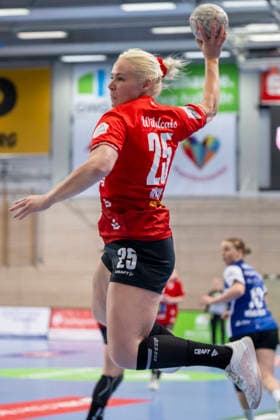 Handball Bundesliga Frauen,HBF, Saison 2025 2026 SV Union Halle-Neustadt vs.HSG Blomberg-Lippe Halle, Deutschland 28.Maerz 2026: Im Bild:Lilli Röpke Roepke (Halle) mit Ball, Halle Saale SWH Arena Sachsen-Anhalt Deutschland