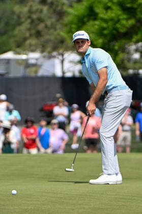 HOUSTON, TX - MARCH 28: Jackson Suber (USA) watches his birdie putt on 1 during the third round of the Texas Children s Houston Open on March 28, 2026, at Memorial Park Golf Course, Houston, Texas. (Photo by Ken Murray Icon Sportswire) GOLF: MAR 28 PGA, Golf Herren Texas Children s Houston Open EDITORIAL USE ONLY Icon2603280293