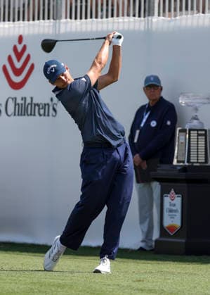 HOUSTON, TX - MARCH 28: Nicolai Hojgaard (DEN) watches his tee shot on 1 during the third round of the Texas Children s Houston Open on March 28, 2026, at Memorial Park Golf Course, Houston, Texas. (Photo by Leslie Plaza Johnson Icon Sportswire) GOLF: MAR 28 PGA, Golf Herren Texas Children s Houston Open EDITORIAL USE ONLY Icon2603280533