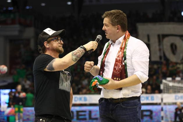 28.03.2026, xtgx, Handball, Daikin HBL, SC Magdeburg - Füchse Berlin v.l. Ministerpräsident Sven Schulze (CDU) Magdeburg