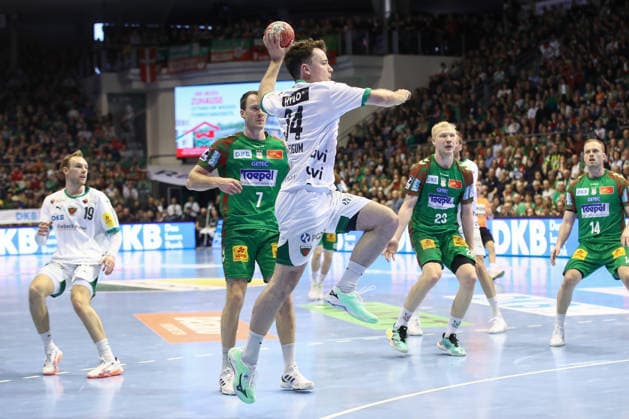 28.03.2026, xtgx, Handball, Daikin HBL, SC Magdeburg - Füchse Berlin v.l. Hakun West av Teigum (Berlin, 34) wirft Tor, Torschuetze, erzielt Tor, Treffer, scores the goal Magdeburg