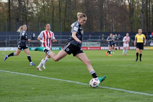 28.03.2026, xgrfx, Fussball Google Pixel Frauen-Bundesliga, 1.FC Köln - Eintracht Frankfurt v.l. Laura Freigang (Eintracht Frankfurt) (DFL DFB REGULATIONS PROHIBIT ANY USE OF PHOTOGRAPHS as IMAGE SEQUENCES and or QUASI-VIDEO) Köln