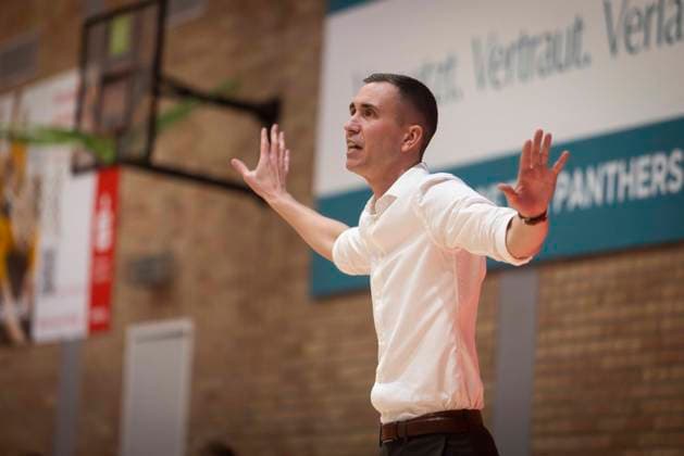 Jesper Sundberg (swe, Head Coach Luchse) - GiroLive Panthers Osnabrück 59:81 TK Hannover Luchse - 1. DBBL 22. Spieltag 28.03.2026 GiroLive Panthers Osnabrück gegen TK Hannover Luchse
