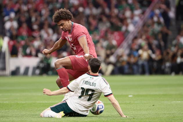 International Friendly, Länderspiel, Nationalmannschaft - Mexico vs. Portugal Alvaro Fidalgo (R) of Mexico in action against Renato Veiga (L) of Portugal during a friendly international soccer match between Mexico and Portugal at Banorte Stadium in Mexico City, Mexico, 28 March 2026. Mexico City Mexico  Copyright: xJoséxMéndezx
