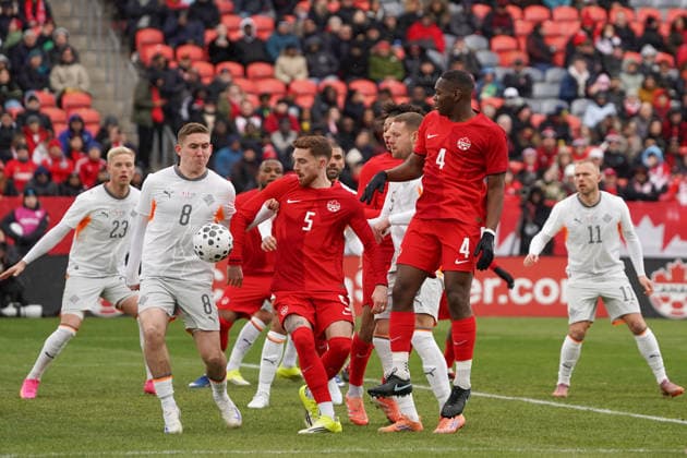 Canada v Iceland - International Friendly, Länderspiel, Nationalmannschaft Match Joel Waterman 5 of Canada and Ãsak Bergmann Johannesson 8 of Iceland battle for the ball during the International Friendly match between Canada and Iceland at BMO Filed. on March 28, 2026 in Toronto, Ontario. (Photo by Leonardo Ramirez Eyepix Group) Copyright: xLeonardoxRamirezx xEyepixxGroupx LR28032025-09796