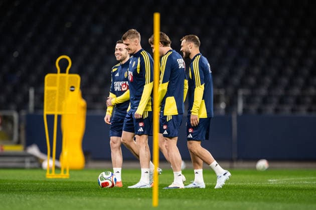 260329 Gabriel Gudmundsson of the Swedish national football team at a training session on March 29, 2026 in Stockholm. Photo: Johanna Säll BILDBYRAN kod JL JL0610 fotboll football soccer fotball vm-kval kval FIFA World Cup, WM, Weltmeisterschaft, Fussball qualifier qualifier träning practice training sverige sweden sverige a bbeng Copyright: JOHANNAxSÄLL BB260329BB686