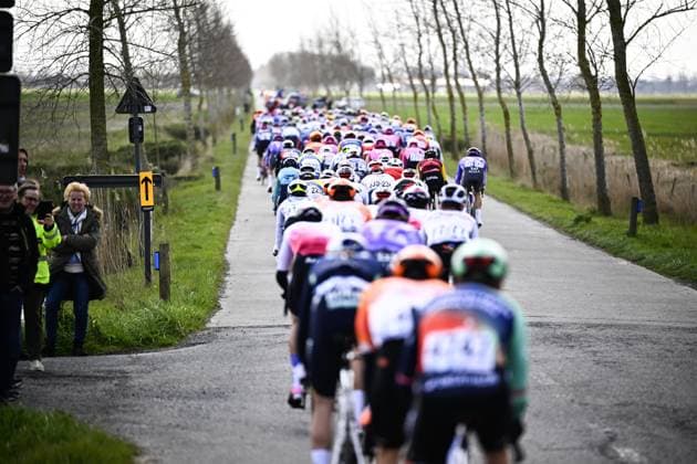 The pack of riders pictured in action at the Moeren during the men elite Middelkerke-Wevelgem - In Flanders Fields one day cycling race, 240.8 km from Middelkerke to Wevelgem, on Sunday 29 March 2026. JASPERxJACOBS  x169240807x