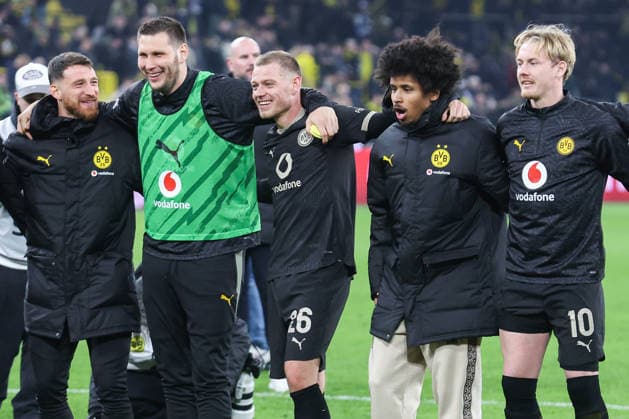 1. Bundesliga - Borussia Dortmund - Hamburger SV am 21.03.2026 im Signal Iduna Park in Dortmund Salih Özcan Oezcan (Dortmund 6) , Niklas Süle Suele (Dortmund 25) , Julian Ryerson (Dortmund 26) , Karim Adeyemi (Dortmund 27) , Julian Brandt (Dortmund 10) *** 1 Bundesliga Borussia Dortmund Hamburger SV on 21 03 2026 at Signal Iduna Park in Dortmund Salih Özcan Oezcan Dortmund 6 , Niklas Süle Suele Dortmund 25 , Julian Ryerson Dortmund 26 , Karim Adeyemi Dortmund 27 , Julian Brandt Dortmund 10 MH