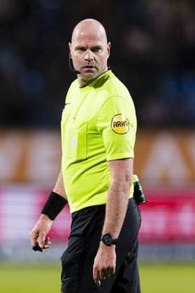 TILBURG , 28-03-2026 , Koning Willem II stadium , season 2025 2026 , Dutch Keuken Kampioen Divisie football , match between Willem II and De Graafschap , picture shows referee Rob Dieperink Willem II - De Graafschap  x202726112x Copyright: