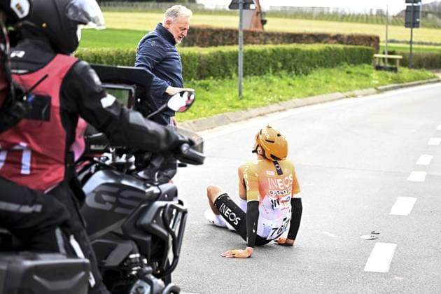 British Ben Turner of INEOS Grenadiers pictured after a crash during the men elite Middelkerke-Wevelgem - In Flanders Fields one day cycling race, 240.8 km from Middelkerke to Wevelgem, on Sunday 29 March 2026. JASPERxJACOBS  x169248257x